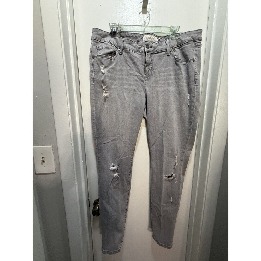 Torrid Women's Plus Size 18 Gray Denim Skinny Light Wash Distressed Stretch